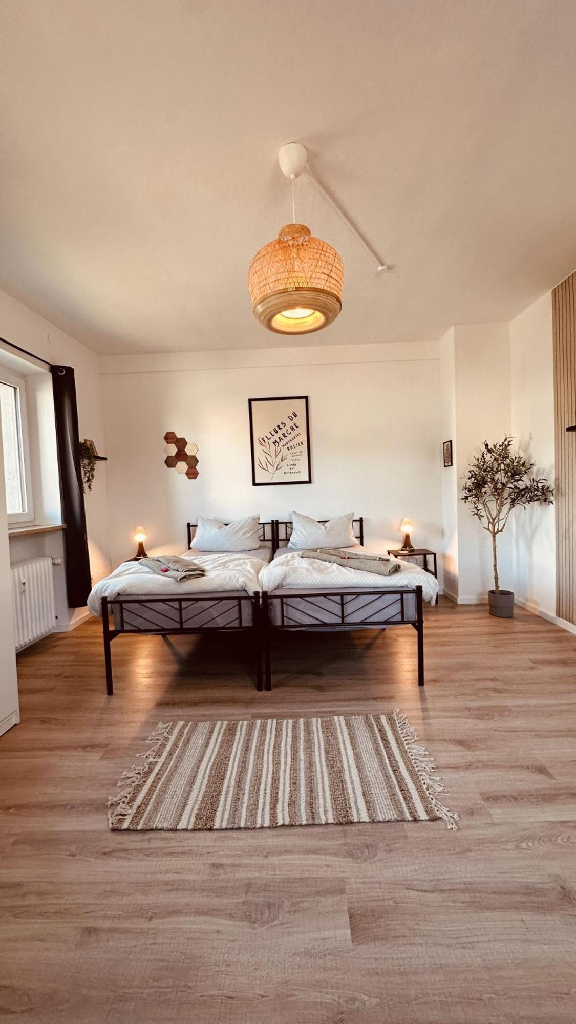 Apartment Mit Netflix - Parken - Kueche - Bad Weiden in der Oberpfalz Dış mekan fotoğraf
